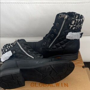 Global Win Black Quilted Combat Boots